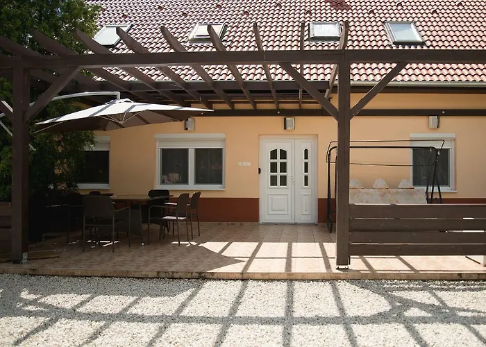 Dorothy שיופוק